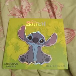 NWOT Disney Stitch Eyeshdow Palette